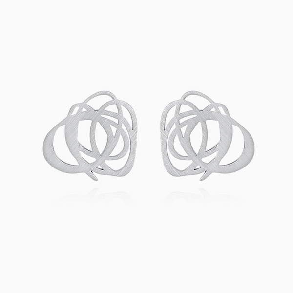 Nymph&#039;s Drawing Earrings e046