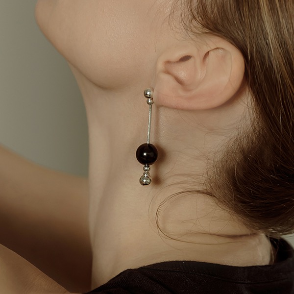 [Silver] Pomona Drop Earrings (Onyx) e117 실버 포모나 드롭 귀걸이(오닉스)